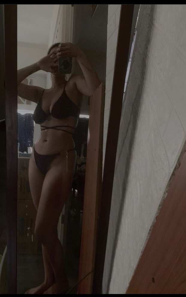 DDFcup0918's tweet photo. 🥵 https://t.co/hw76t54RSy