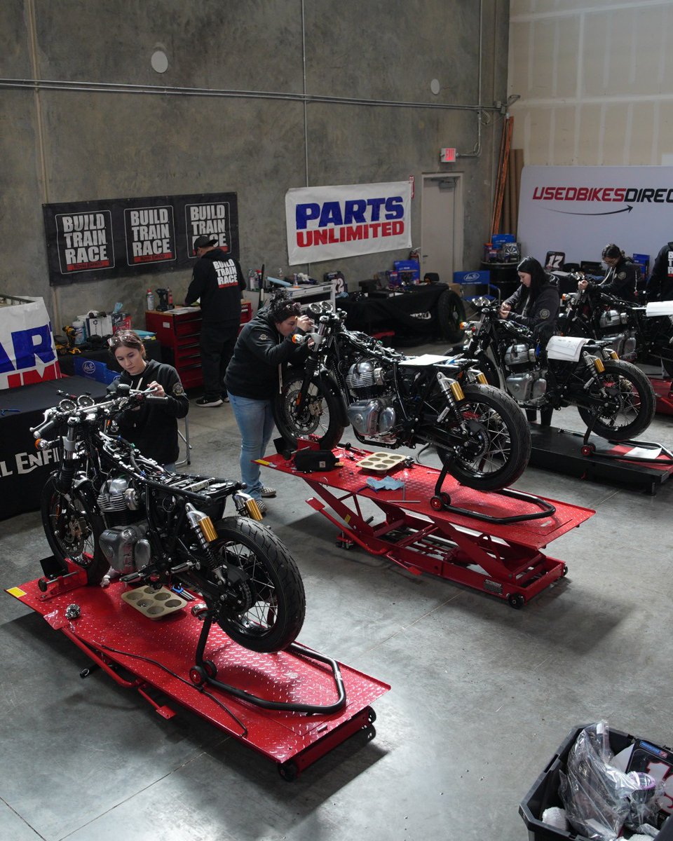 AmericanFlatTrk's tweet photo. Think youโve got what it takes? Prove it. ๐ฅ
Applications are OPEN for the 2027 Build. Train. Race. Flat Track roster.
For women ready to build, train hard, line up and send it. ๐
๐บ๐ธ USA | ๐จ๐ฆ Canada | 18+
Apply at https://t.co/Et0uejiLBM
#BuildTrainRace #FlatTrack #WomenWhoRace