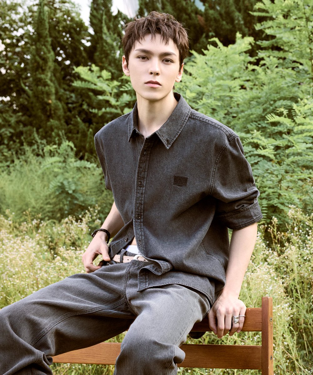 wonubliss's tweet photo. VERNON for Marithe KR 🍃📸 https://t.co/eZXB9vEsZg