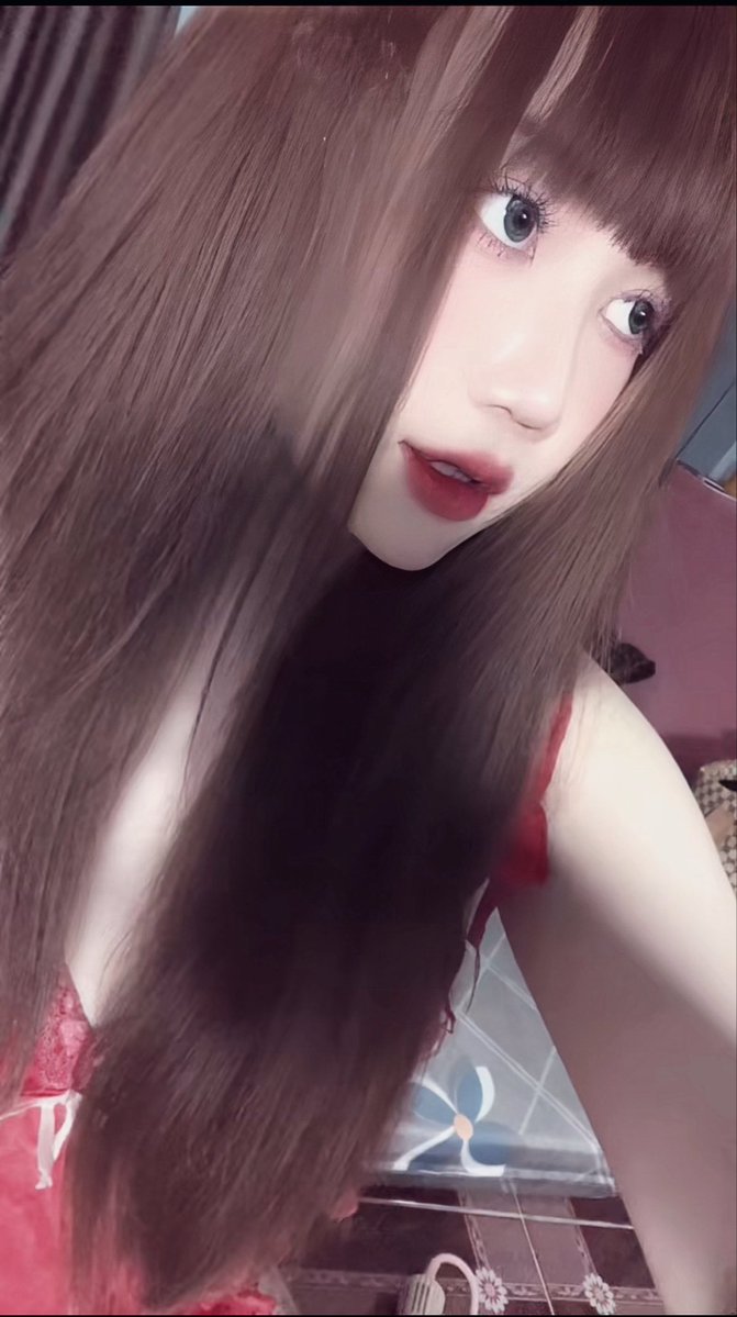 Xuanhyne's tweet photo. Phòng cúp điện ùi hic 🥹
#bisexual #cầnthơ https://t.co/oBHcnAaTpT