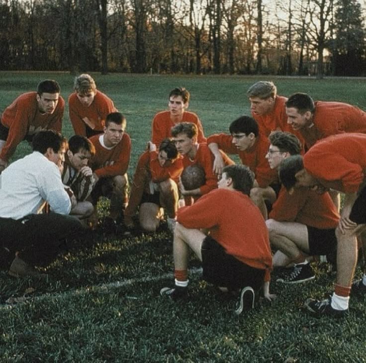 poetsbutdead's tweet photo. dead poets society behind the scenes is so important to me https://t.co/tus5bFCivu