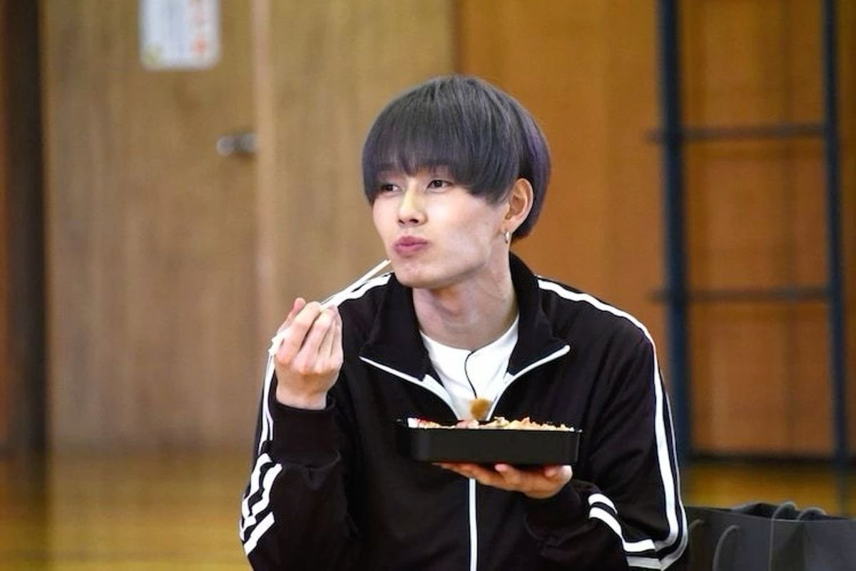 yoo_youngja_e's tweet photo. マサヒロさん！
28歳のお誕生日おめでとうございます🎂🤎
美味しいものいっぱい食べて元気に過ごしてください🍚

そして、マサヒロさん推しの8号車さんも
おめでとうございます✨️

推しの誕生日って嬉しいですよね🥹💖

#HAPPY_MASAHIRO_DAY https://t.co/aurE7j69lO
