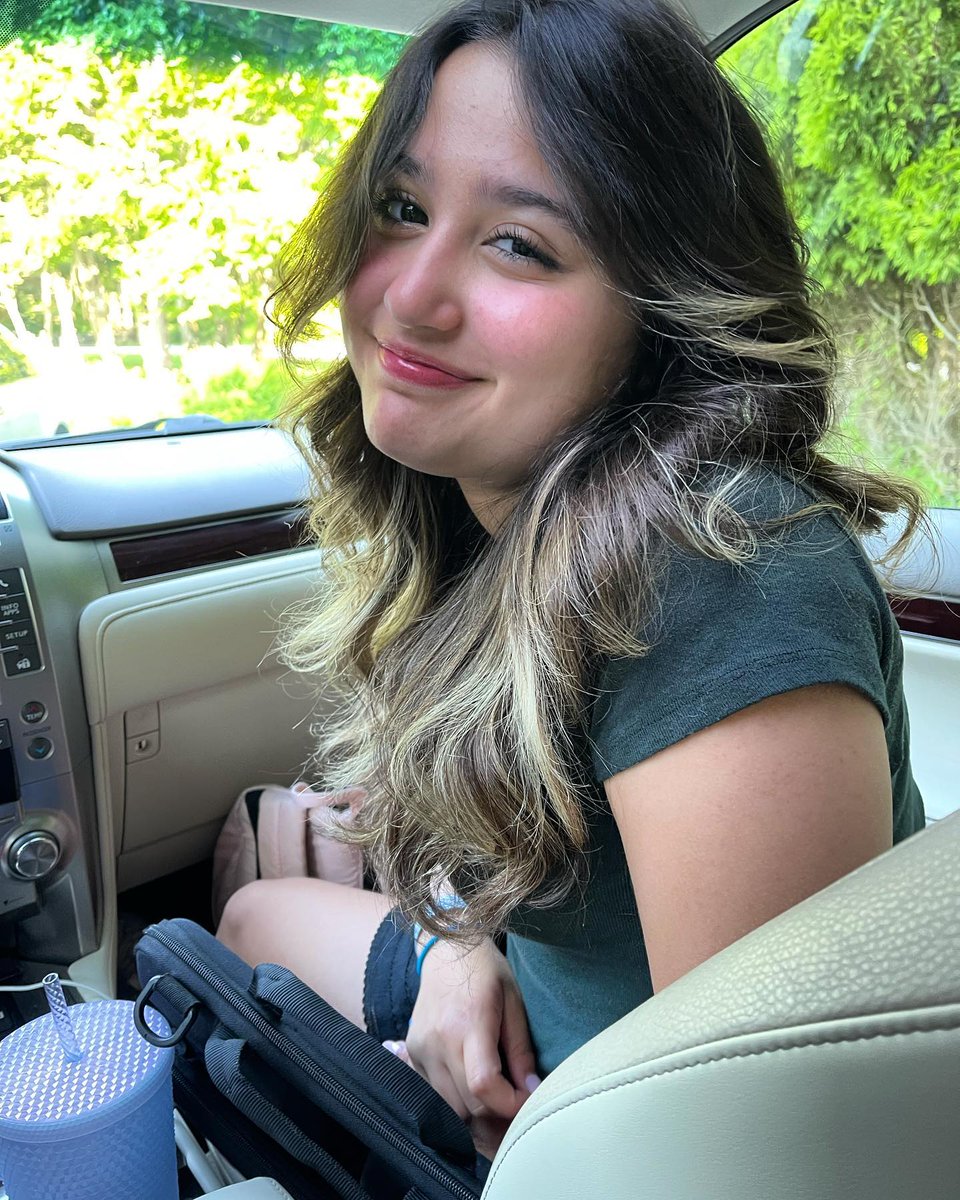 SulemaLarence's tweet photo. Happiest of birthdays to the girl who stole my heart before my eyes could see her! Love you so much, my girl! Proud isn’t a big enough word to describe how we feel about you! Keep shining your beautiful light! Love you babe! • https://t.co/5pAf1TmMVw