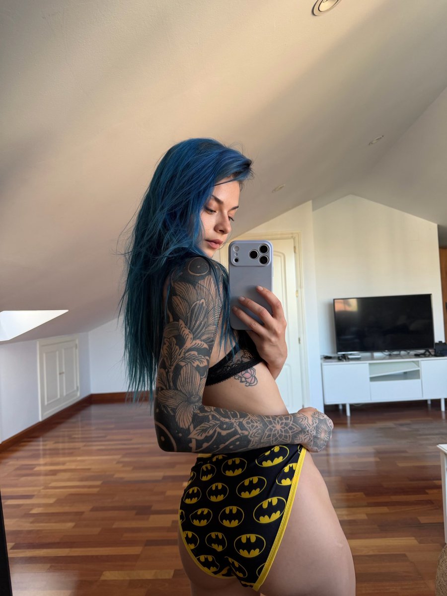 PixieVoidnt's tweet photo. 100 free spots https://t.co/0H07mIA1XO https://t.co/9j4Ifdw1gC