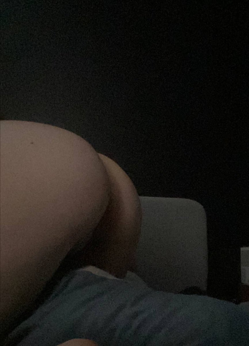 Julynao86365's tweet photo. Holaa amores 🥰 ya estoy disponible vendiendo contenido si alguien LE INTERESA mandame DM, tambien de pies jsjsjs los veonen DM 😳🙈 https://t.co/oIWRGSqhZo