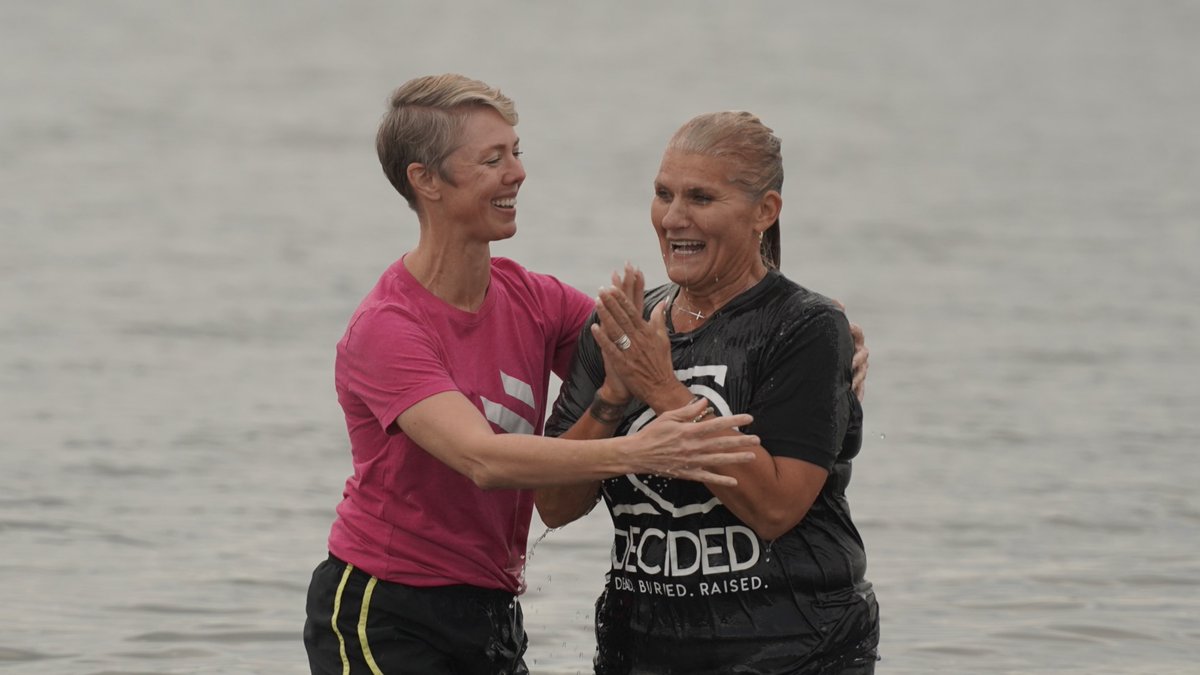 Saylorville's tweet photo. Video now available of Bobbi Chiles' baptism from our Sunday outdoor baptism service!

https://t.co/BSOUMfteMo https://t.co/5fBmJFar6L