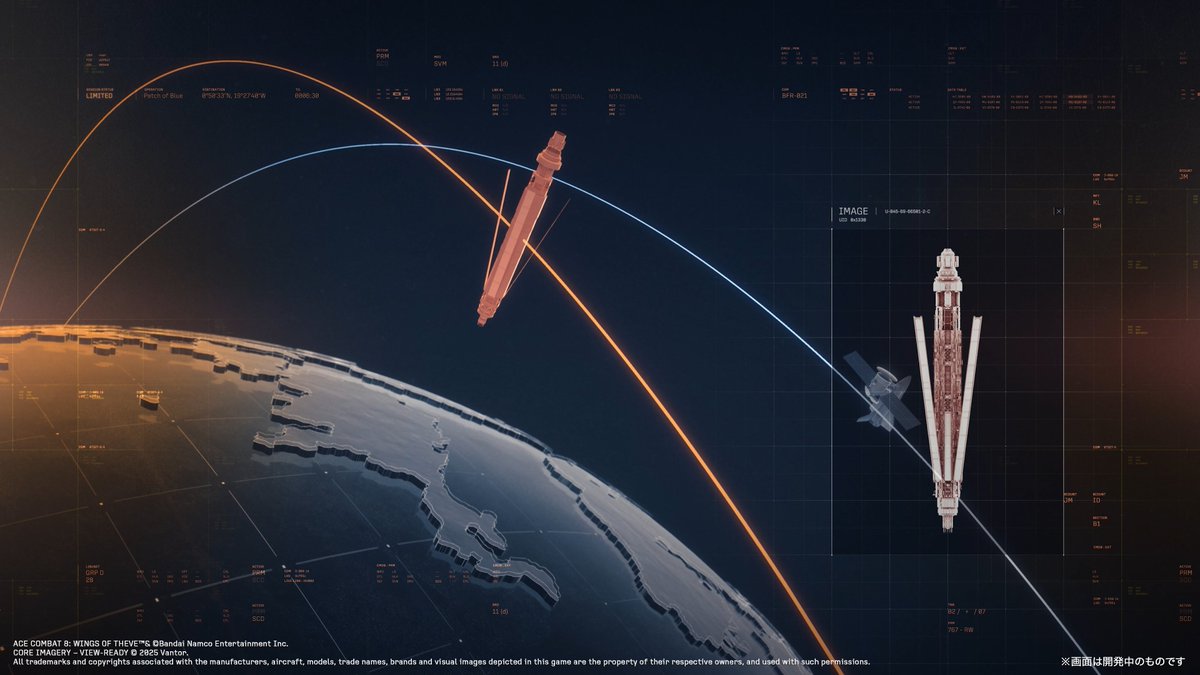 PROJECT_ACES's tweet photo. 【🐥ナゲッツの超兵器紹介！】
ソトア軍の攻撃衛星 「トニトルスの槍」を紹介します！
「トニトルスの槍」はソトア軍が運用する攻撃衛星。冷戦時のユークトバニア共和国が核兵器に代わる戦略兵器として計画していた構想を基に、ソトア軍が情報を入手・完成させた運動エネルギー兵器である。高度500kmの低軌道上に配備された宇宙プラットフォームから重金属製の棒を射出する本兵器は、質量と重力加速度による純粋な運動エネルギーで目標を粉砕するため、放射性降下物を発生させずに広範囲を破壊する特性を持つ。 
#ACECOMBAT ＃ACE8