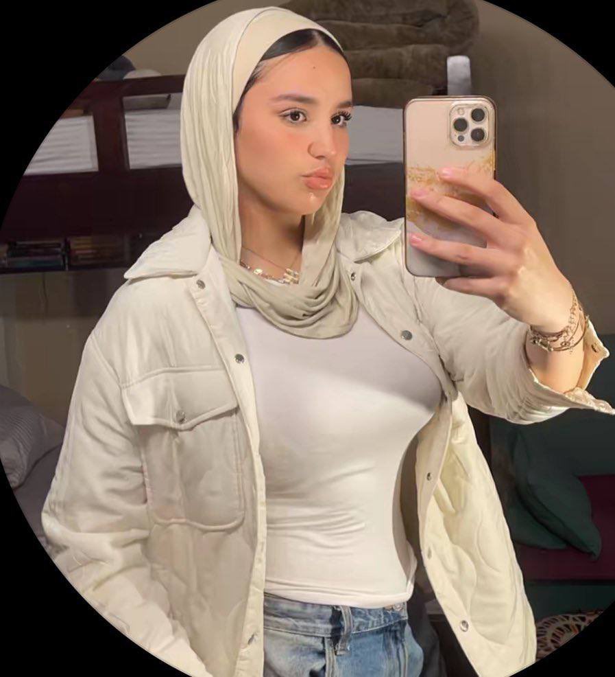 nobodyww3's tweet photo. Hijabi boobs supremacy 😫😵‍💫😵‍💫😫❤️❤️ https://t.co/t3NUBsjiWB