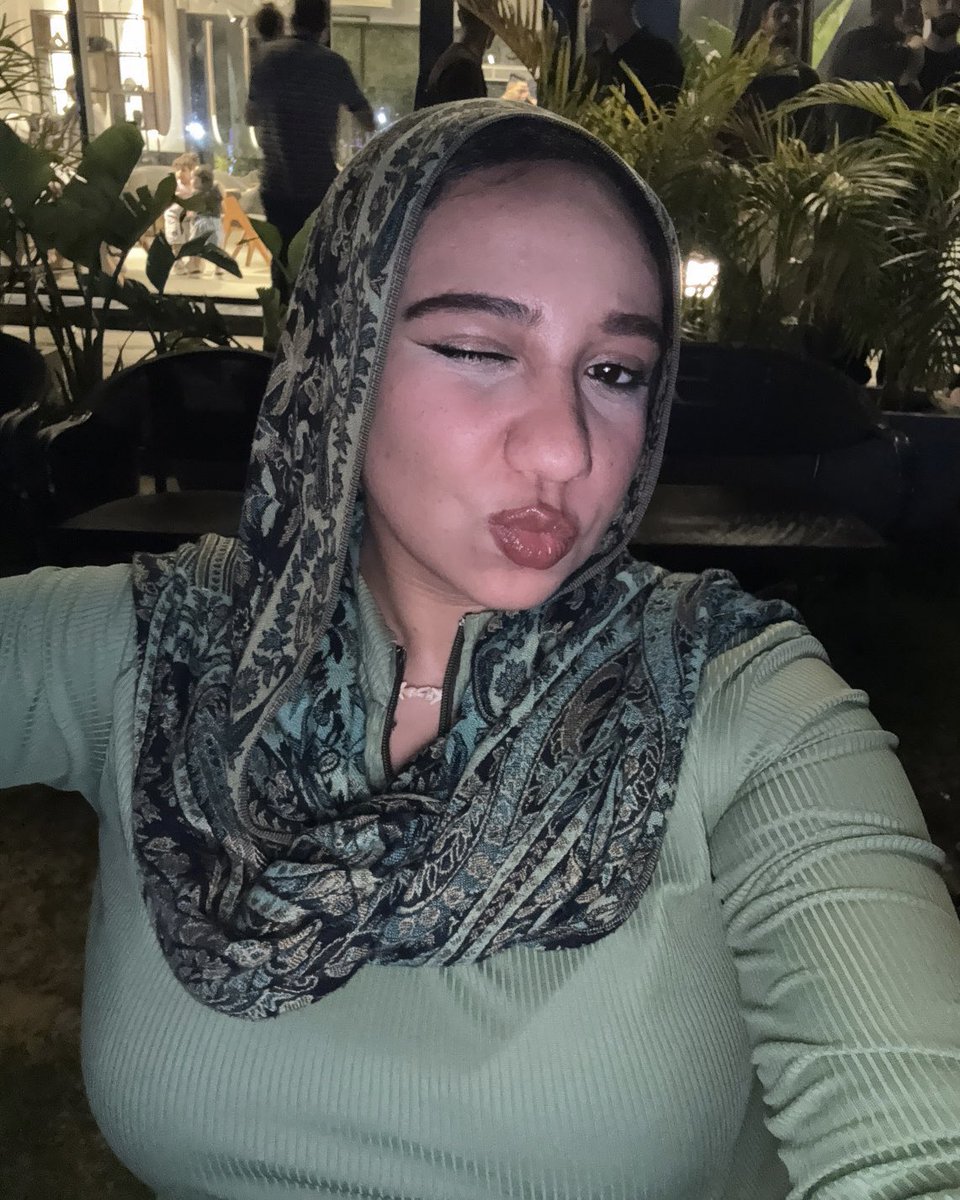 nobodyww3's tweet photo. Hijabi boobs supremacy 😫😵‍💫😵‍💫😫❤️❤️ https://t.co/t3NUBsjiWB