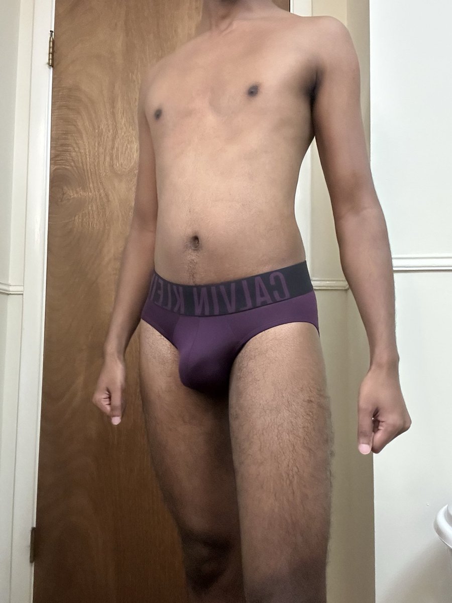 SLgaySlim's tweet photo. Love purple 💜 https://t.co/Yx7VHTiEau