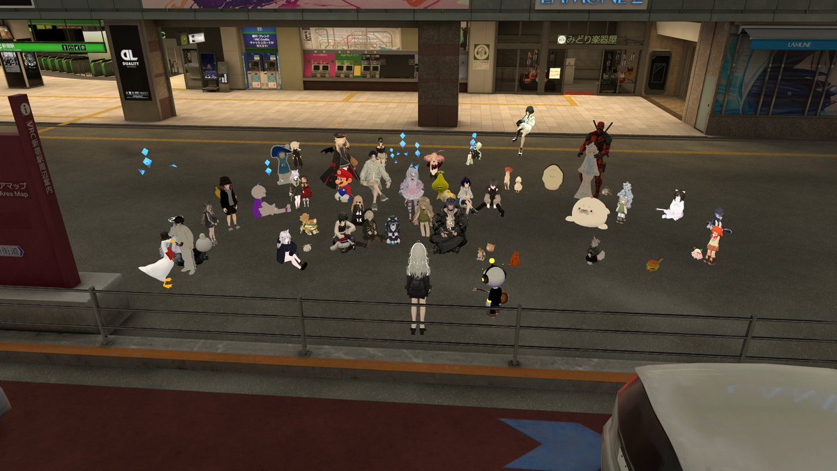 musebi_ophelia's tweet photo. みんなお昼だねぇ
clusterのイベントが終わってから
ブチコちゃん誘拐日和だったからVRCセッションlive行いました！沢山新しいフレンドができてとてもうれしかったし、こんな沢山の人が夜遅くに来てくれてオフィリア感激です！ありがとう
今日のお昼ご飯は親子丼、君に決めた！！
＃Eliosuka3D　＃VRC https://t.co/PyHSCmY3ZJ