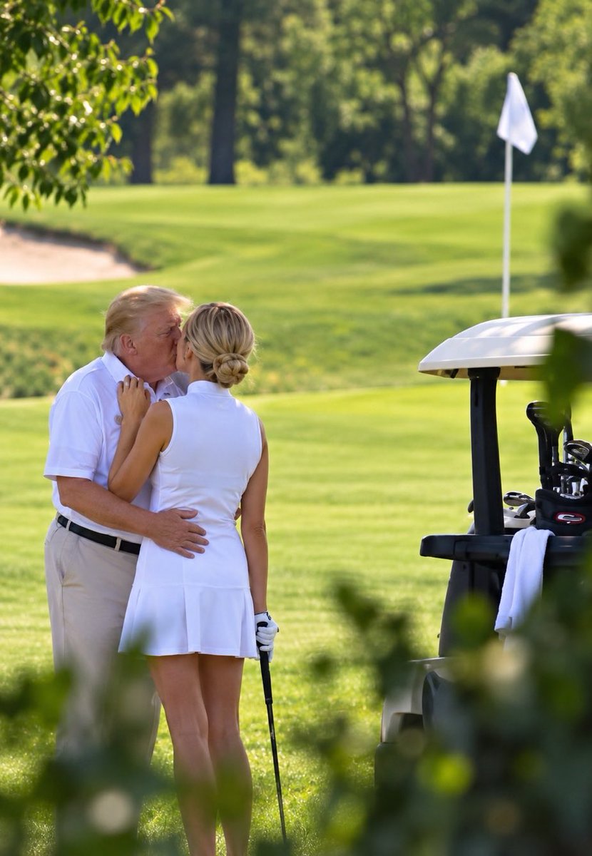 JumboAmericano's tweet photo. This is what passes for a “Christian” nowadays.

He’s a pervert and she’s a whore. https://t.co/lsB2LAJxLi