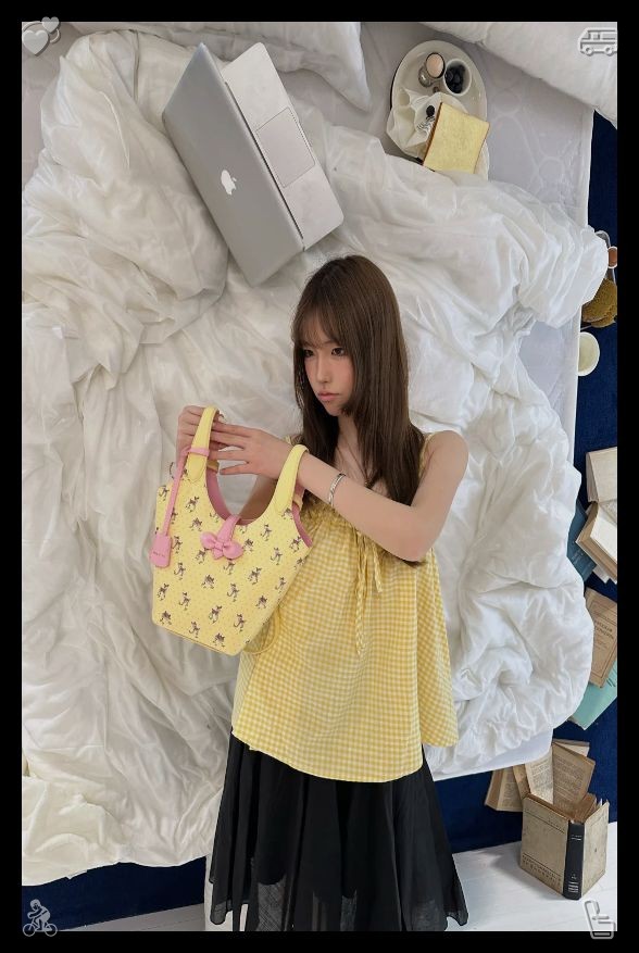 kusashin_70's tweet photo. 🦟Birthday tidying up and decorations all set, the celebration is almost here!Each person moves to their own one-of-a-kind pace of growth. Don't let others' quicker progress make you restless; your own journey holds unique rewards meant just for you. https://t.co/OAzvcJJYEf