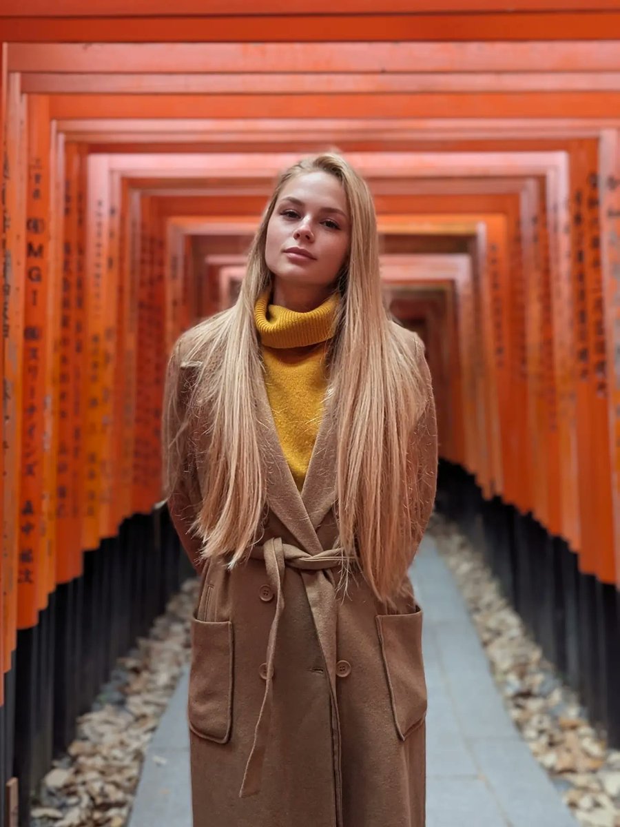 StaceeTebo7k's tweet photo. Everyone knows the red torii gates in Kyoto ⛩️
Yes, it’s crowded at the entrance - but walk a little deeper and it’s worth it. And if crowds aren’t your thing, you can find torii gates in other cities too. I found a quiet one in Tokyo, Ueno: no https://t.co/gyv97jpXzn