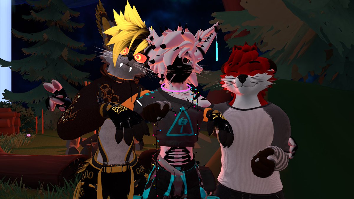 silas_vrc's tweet photo. FLUFFY GANG REPRESENT 🦊🐾

#vrchatmemes #twitch #gangster #tuff #furry #fluffy https://t.co/AFP24NdpBH
