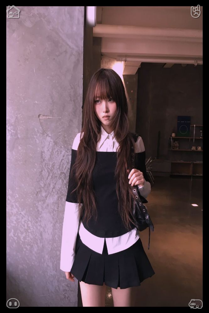 AkyolMir's tweet photo. 🎽Storing Clothes in the Closet The closet is spacious When replying to friends' messages, be genuinely kind and patient Responding promptly and gently shows that you care about their emotions and keeps your daily friendly interactions consistent and warm https://t.co/PTAnpydDZQ