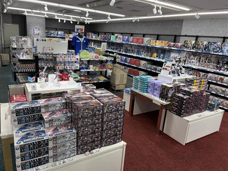 THE GUNDAM BASE on X: 