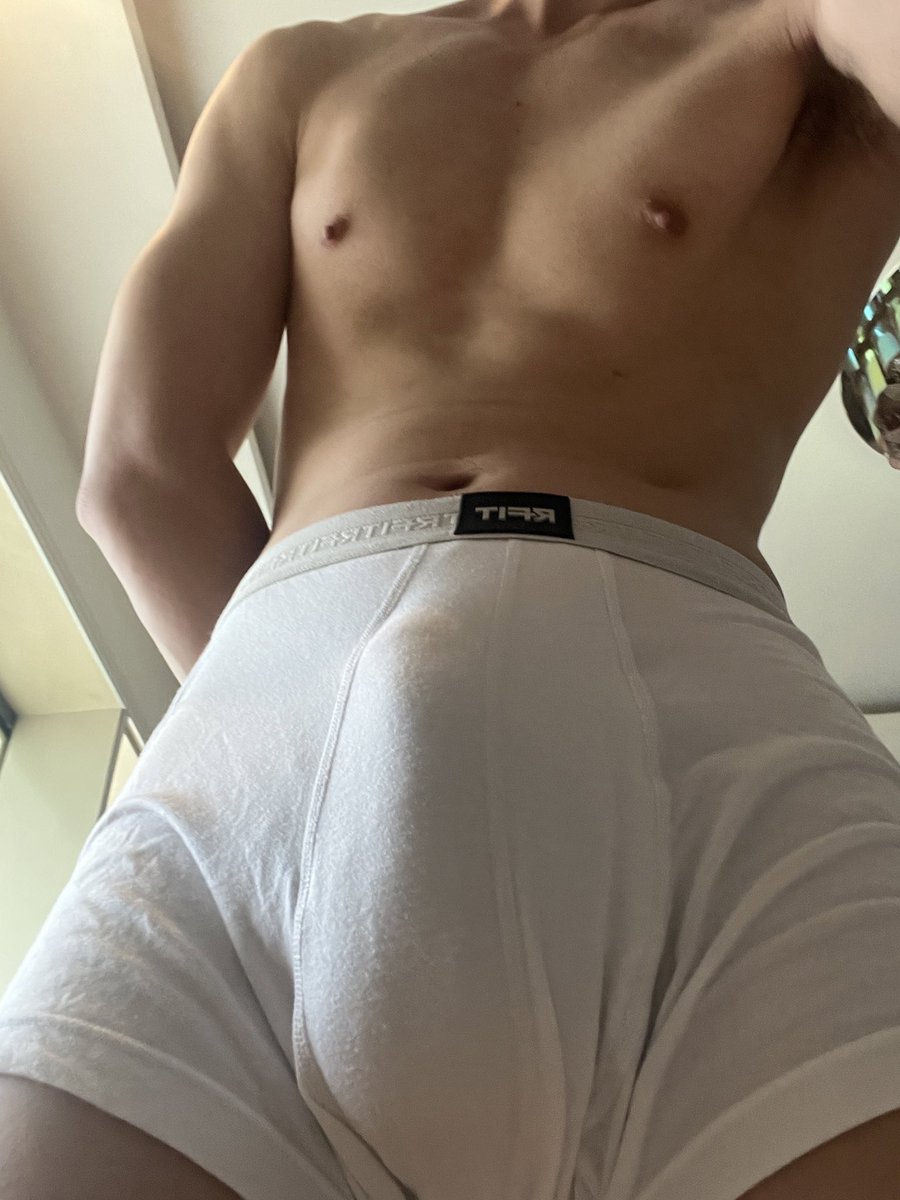 zytcdbf's tweet photo. #1m #男大 https://t.co/Ynyv98Hloi