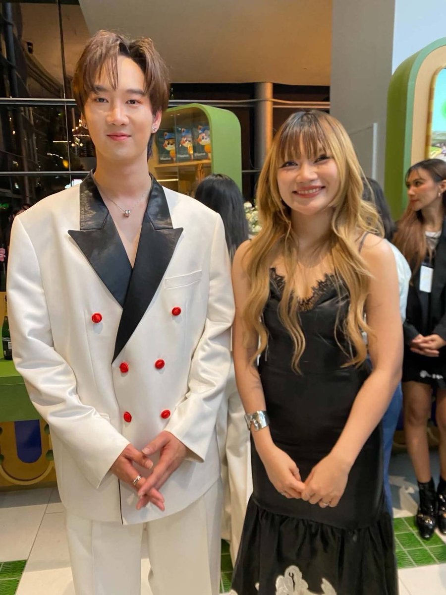 YVIBES250420's tweet photo. มาเข้าด้อมพี่เเสบน้องซนกันดีกว่าค้าบทุกคน💚🐷🐊🐱
โมเมนต์พระราชทานบีมเจเจ
#บีมเจเจ #BeemJJ
#BeemKanthorn #JAYJAYChanita https://t.co/1Qf904Lg2k