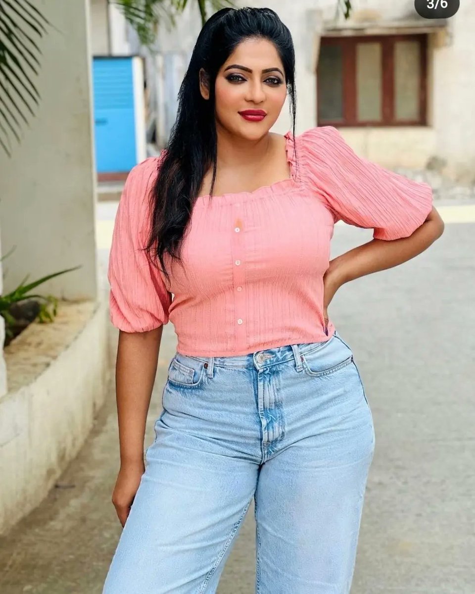 AureaFotheppw's tweet photo. dear celebrity @reshmapasupuleti 😍😍 @k. balajikrishna_official
@rowdy_divya_
✅Do support &amp; follow ✨ https://t.co/Qi2o8UOKAb