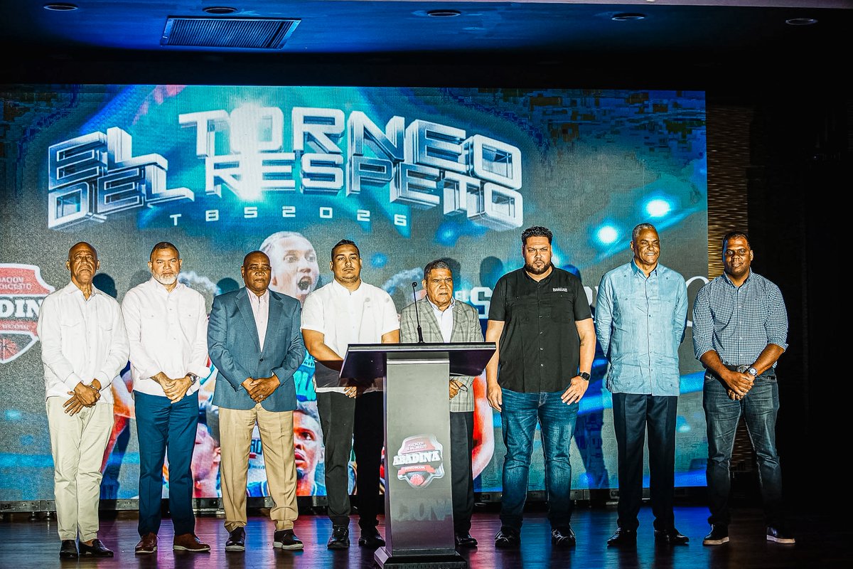 FedombalRD's tweet photo. Nuestro presidente, @RafelinUribe , y el vicepresidente Junior Páez estuvieron presentes en la presentación oficial de esta nueva edición del #TBSDistritoNacional, reafirmando el respaldo de la Federación al desarrollo del baloncesto en nuestro país. https://t.co/0i1ERylqqp