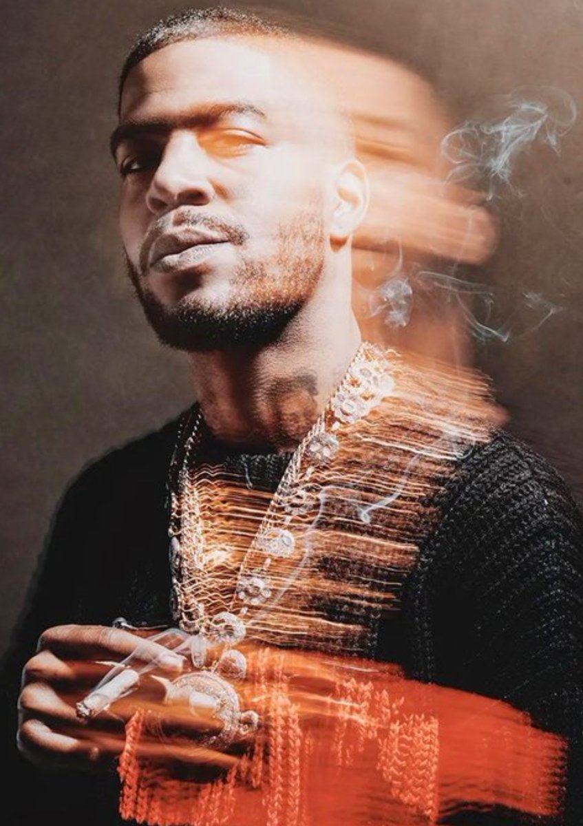 Kurrco's tweet photo. Kid Cudi's debut studio album 'Man on the Moon: The End of Day' dropped 17 years ago today 🌒

Favorite tracks? https://t.co/TEnatK9jRe