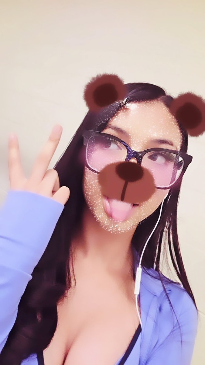 vvdolli's tweet photo. 🐻🐻 https://t.co/A66bbGxbIj