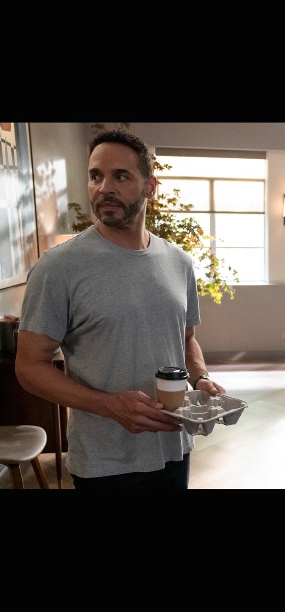 danielsunjata's tweet photo. Behind the scenes: mostly just me trying to stay awake. https://t.co/xHDhna7Uis