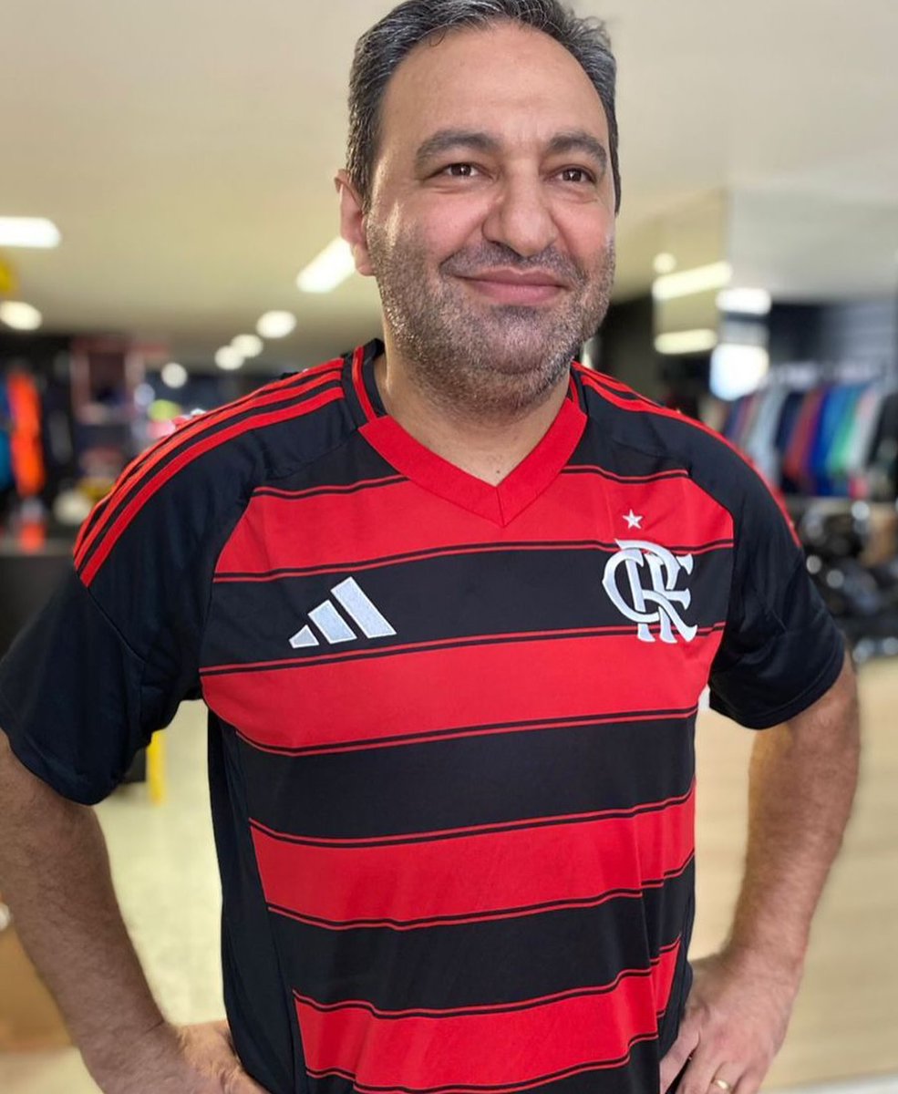 LarraineHigr's tweet photo. O manto sagrado ♥️🖤
Camisa Flamengo 2025 https://t.co/1mWQbr86y0