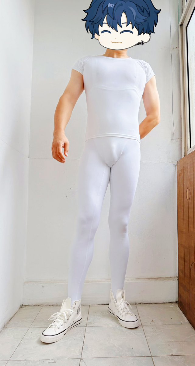 boyedh3k's tweet photo. 喜欢吗

#芭蕾舞 #体操服 #芭蕾大袜 #连体衣 #芭蕾男生 #leotard #形体服 #白丝 #芭蕾男 https://t.co/EMwXoOMH2y