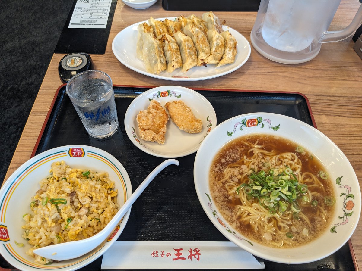 UJIARMy's tweet photo. 王将にて、餃子の王将ランチAと大葉にんにくゼロ餃子2人前 #menban https://t.co/YgWwxYKTyG