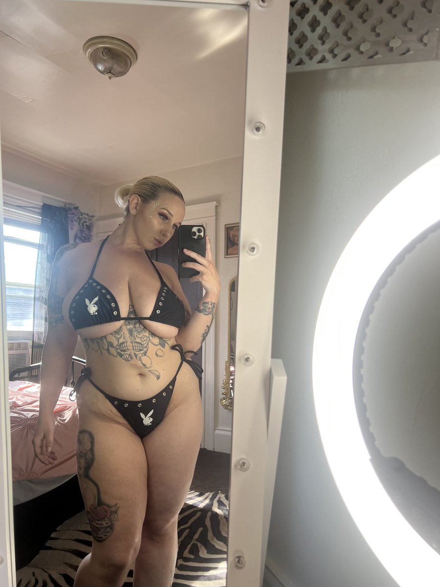 TillyMcReese's tweet photo. #RT🙏🏻

📣ANNOUNCEMENT

Hands up in the comments if you’re ready for another #catfight! This’ll be the most even match yet in terms of build &amp; pure, unadulterated sass. Both new to catfights but ready af to claim the 👑 &amp; gloat over the loser! OCT 8th👉🏻📧tillymcreese@gmail.com https://t.co/c9cp0xRYmz