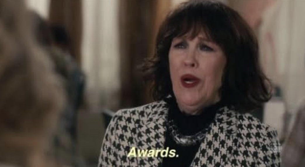RachelLeishman's tweet photo. and during catherine o'hara's favorite season https://t.co/LjsZGn8xMN