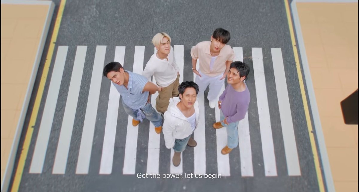 krstnrrae's tweet photo. and we got another brand song 😭
huhu super GO UP vibes netong parooftop!

Engage!! 
🔗 https://t.co/ZxzmGVRqif

@SB19Official @Xiaomi_PH https://t.co/6mpMzkeLhF