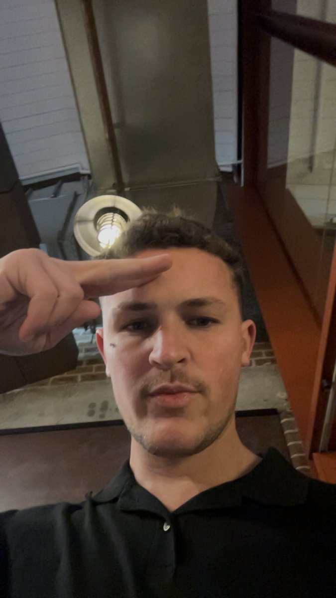 aussiealpha03 tweet picture