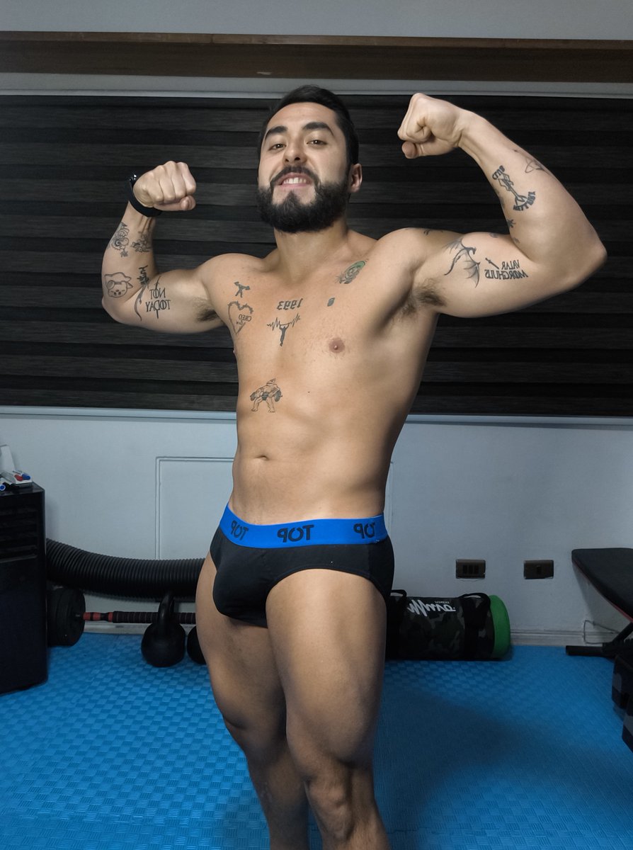 DotXl93's tweet photo. Foto 1 o 2 ?
Cuál les gusta más 🥵🥵🥵 https://t.co/UP1R6QV9hv