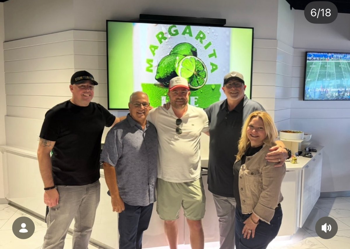Kavin818181's tweet photo. @live_4_today_fl $LTNC: While all the shareholders are frustrated with the current situation, the former CEO was chilling with Adios sales representatives at the Raiders game. https://t.co/tE2nVFWZh0
