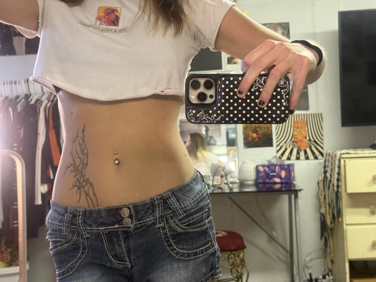 avielledesire's tweet photo. Okay, be honest… did I get your attention with this one? 😏 https://t.co/XAXUIKCX4O