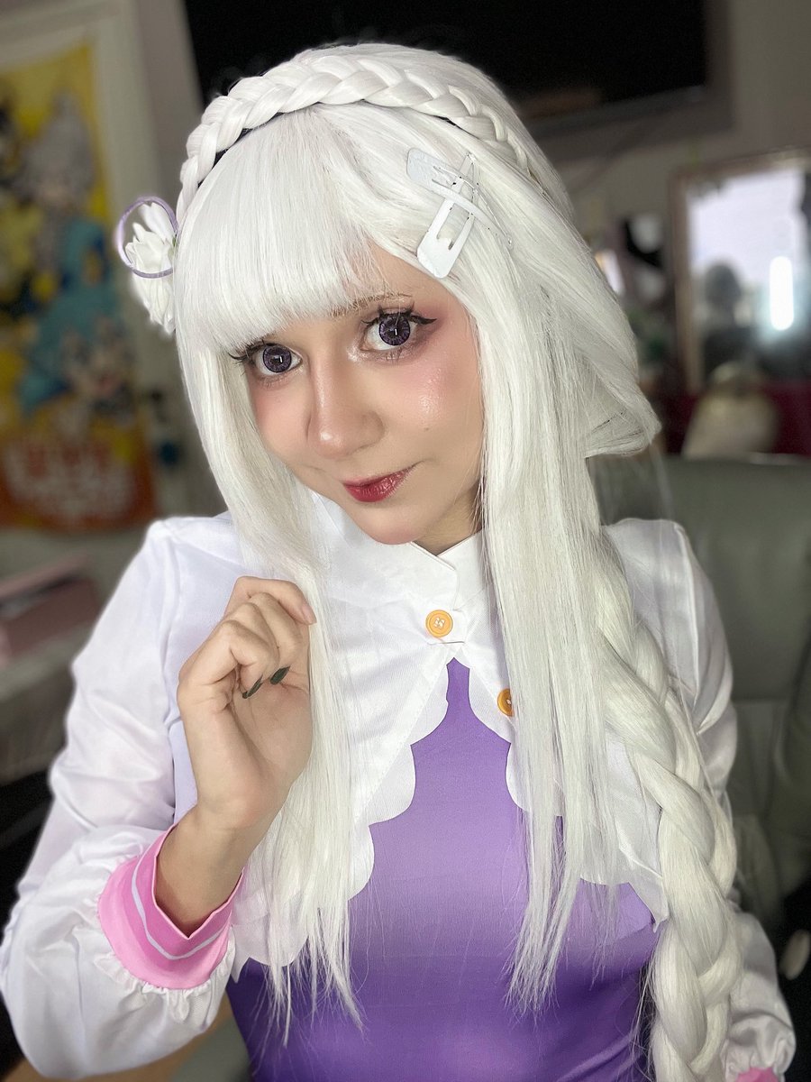 NaokoCos's tweet photo. Emilia-tan 🌸 https://t.co/t6D3p6ZGuh