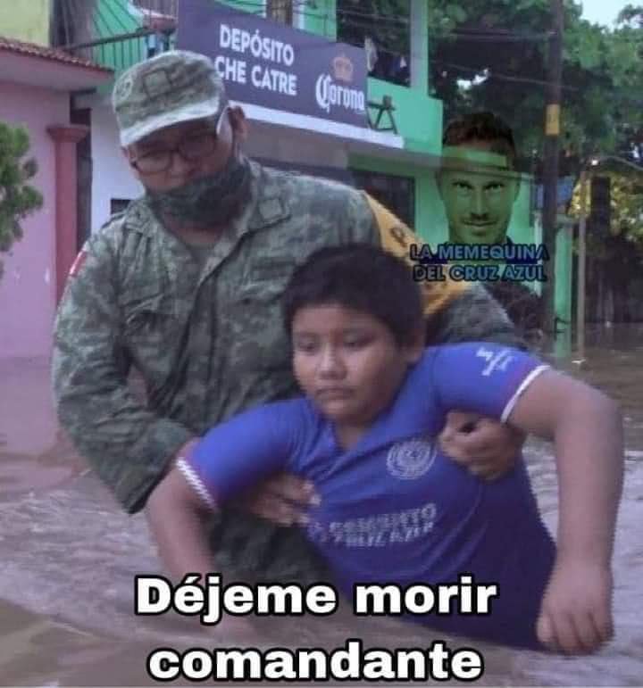 Alejandr0261's tweet photo. Penta perdió gente... https://t.co/SKbnXwzC8A