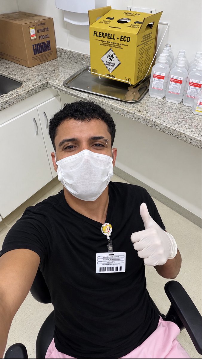 brunopcma2's tweet photo. De dia de um jeito/ a noite do mesmo jeito 🤌🏼💉 https://t.co/PUH7tf9rjo