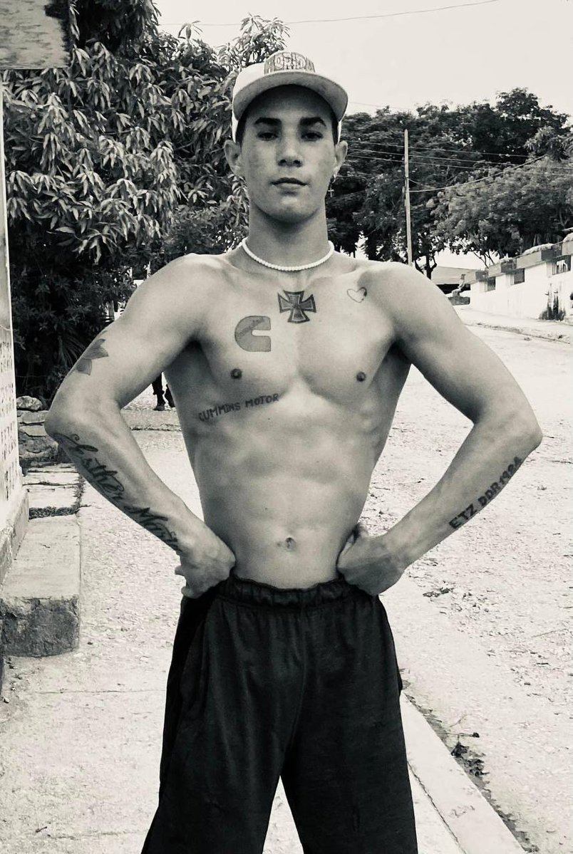 GayCubatop's tweet photo. Suscribete a nuestro Canal de Telegram VIP🇨🇺📷📷 https://t.co/TvFQXhFC6T ver más de 1000 videos de machos cubanos desnudos 

#cuba #heterocuba #pinga #pingacuba #heteros #cubagay #pornocuba #sex #xxx #wata #watacuba https://t.co/GtXjCrtZS2