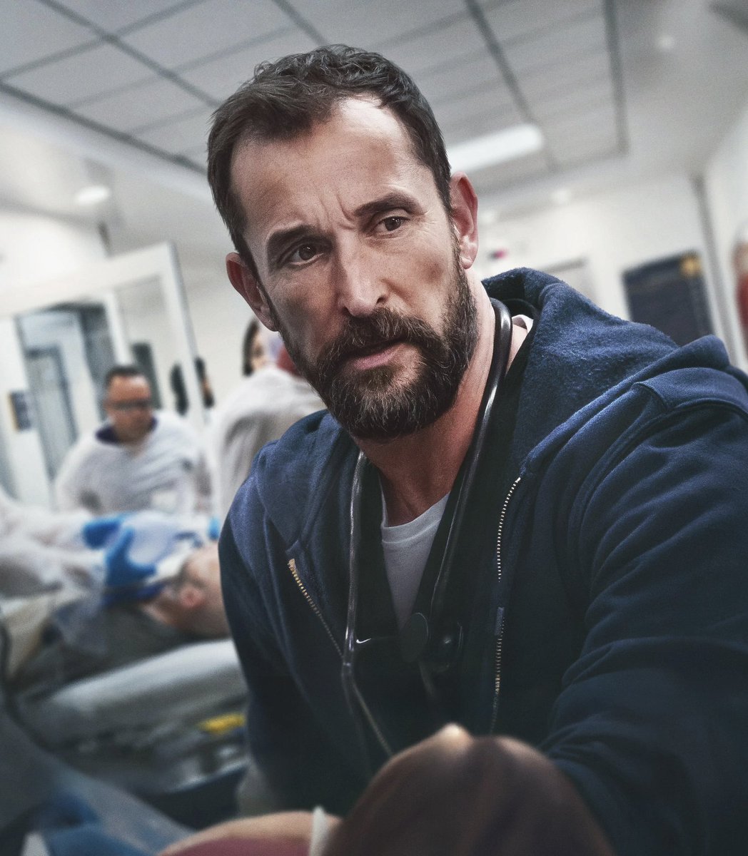 DiscussingFilm's tweet photo. ‘THE PITT’ has won Best Drama Series at the Emmys.

See the full winners list: https://t.co/7rIuXlwYlJ https://t.co/374ZhEYyh1