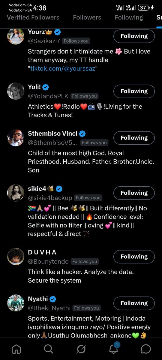 OkaMpande's tweet photo. The only people that matter. 🫰

@YolandaPLK
@SthembisoV53940 
@sikie4
@Bounytendo
@Bheki_Nyathi 
@Sazikazi7  

Let's get it. 
🫰🔒👑 https://t.co/vge4NMN2Oc