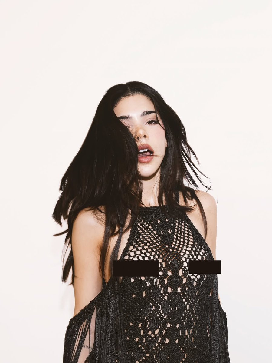 KeniaPopStar's tweet photo. Qué tanto te deben amar las marcas para que LUAR te invite a una sesión privada en su estudio y te muestre de forma inédita su nueva colección en persona. WOW, @KeniaOs 👠 https://t.co/oi0Ge5V89F