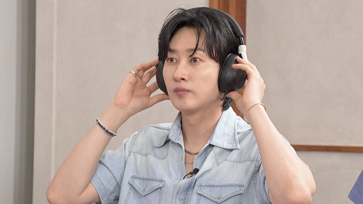 KBSJAPAN's tweet photo. 📢

日本初放送！
『ポップ・ケー』
今週9/18(金)は…

-韓デレ💄
ウ・ヒョンジュン 先生

-完唱(ワンチャン)大作戦🐶🎶
MC：#SUPERJUNIOR シンドン
出演：#SUPERJUNIORDnE ドンヘ、ウニョク が登場！

📅【金】 16:35～ 他 

スカパー！で見る⇒https://t.co/pRUm6fl9sI https://t.co/ZWa4q5S5fC