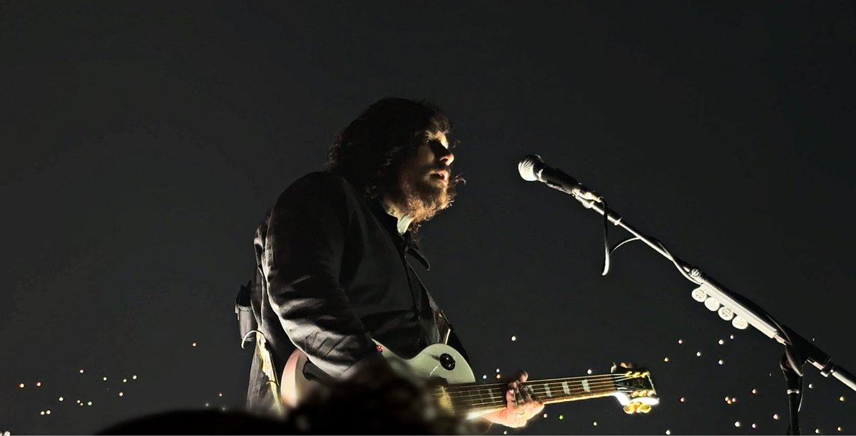 itsashleigh14's tweet photo. Frank during b stage part 1 #mcr #mcrmy #mychemicalromance #frankiero #mcrsanantonio https://t.co/tkjORQZVL3