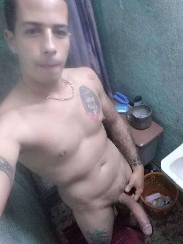 TopBoyCuba's tweet photo. Suscribete a nuestro Canal de Telegram VIP🇨🇺📷📷 https://t.co/OfAHVwOLmw ver más de 1000 videos de machos cubanos desnudos

#cuba #heterocuba #pinga #pingacuba #heteros #cubagay #pornocuba #sex #xxx #wata #watacuba https://t.co/BgSAki2jxt
