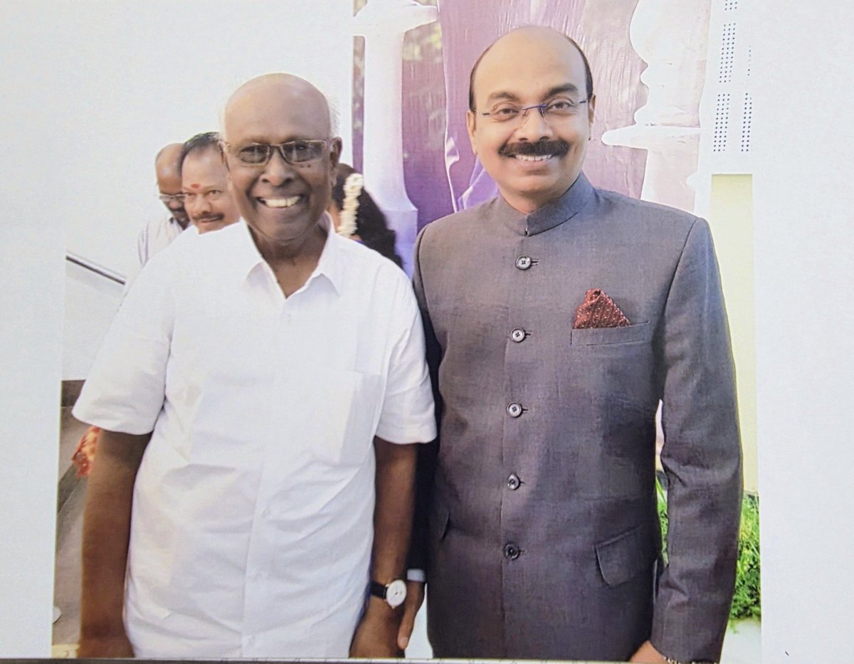 prakashdips's tweet photo. Prof. Solomon Pappaiah,a well known Tamil literary titan &amp; debator, passed away recently..
A recipient of Kalaimamani Award from Tamilnadu Government &amp; Padma Shree from GOI, I had a warm interaction with him in Madurai..
#RemembrancewithRespect https://t.co/AagkMxbava