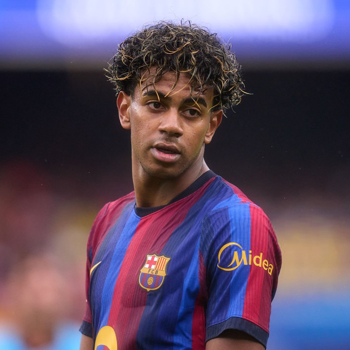 TouchlineX's tweet photo. 🚨 𝗡𝗘𝗪: Lamine Yamal's Barcelona teammates and also executives are campaigning for him to win the Ballon d'Or:
• Joan Laporta: "I would love if Lamine wins the Ballon d'Or. I think he deserves it."
• Eric García: "The Ballon d'Or podium should consist of Barcelona players. I think Lamine should win it."
• Gabriel Jesus: "Lamine Yamal must win the Ballon d'Or."
• Jorge Mendes: "The Ballon d'Or is for Lamine Yamal."
• Rodri: "The club says Lamine is the most deserving of the award, and that's completely legitimate."